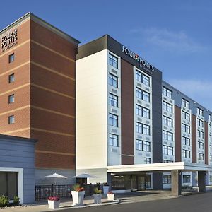 Four Points By Sheraton Hamilton - Stoney Creek